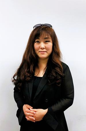 김현정